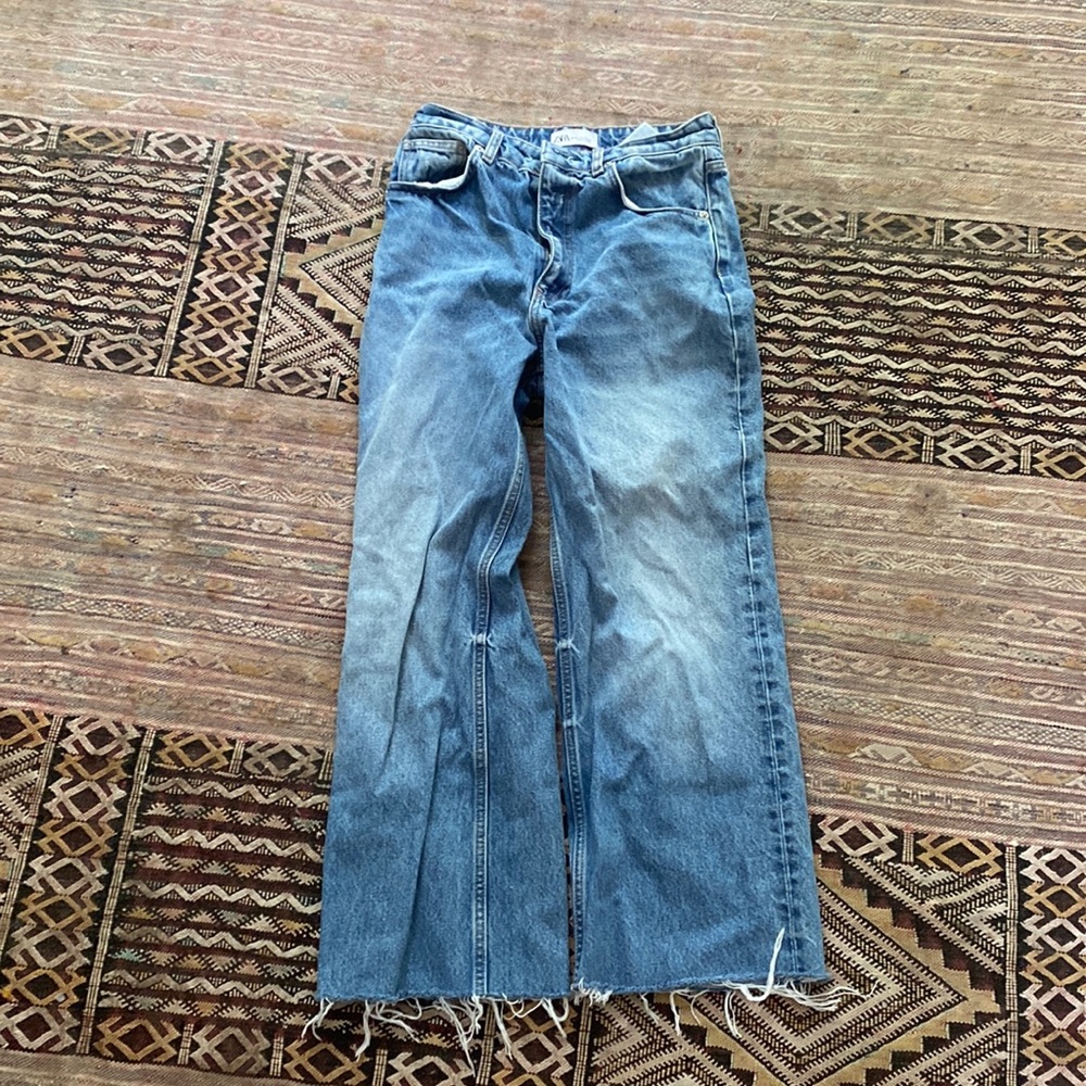 Zara straight leg cropped jeans